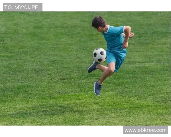 足球明星儿子的小名揭秘看看他们的童年趣事与成长故事